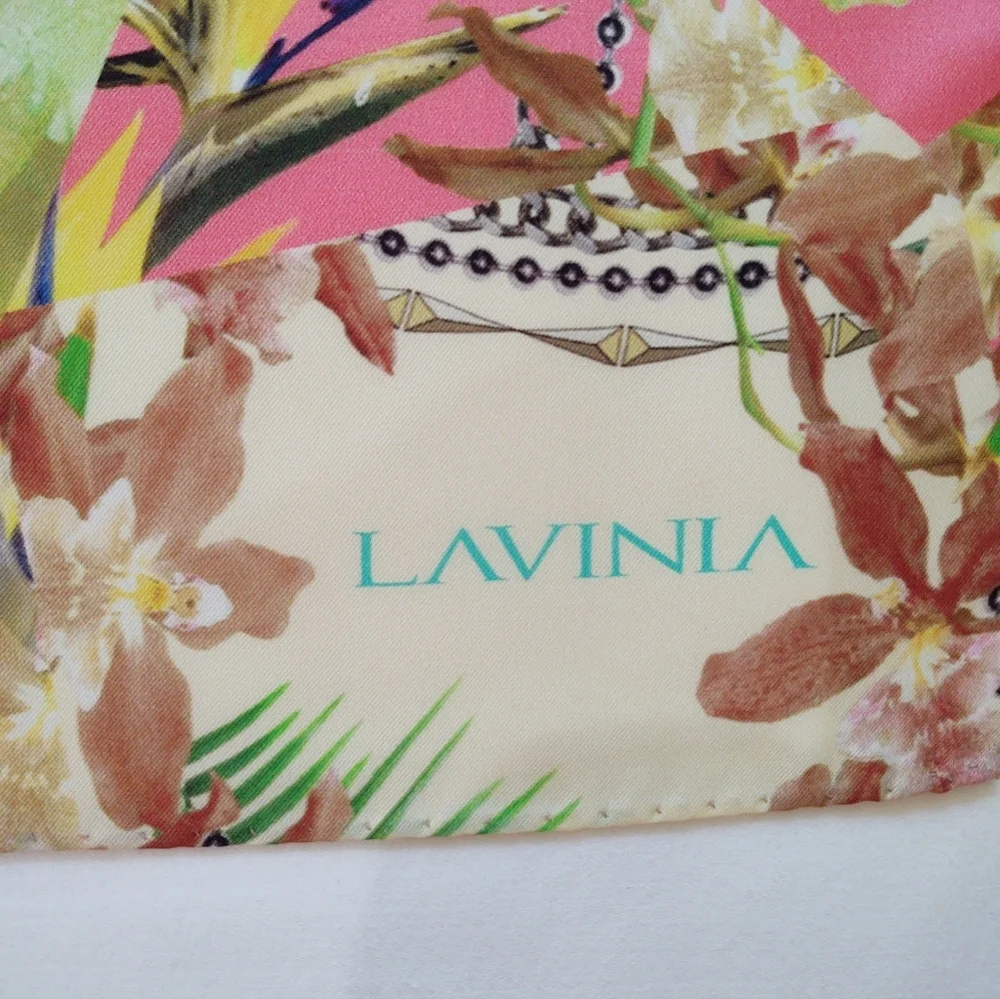 Lavinia | 26x26